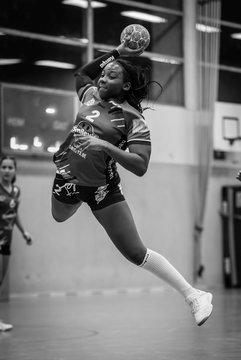 Bild 197 - A-Juniorinnen SG HH Nord - HSG Marne/Brun : Ergebnis: 32:41